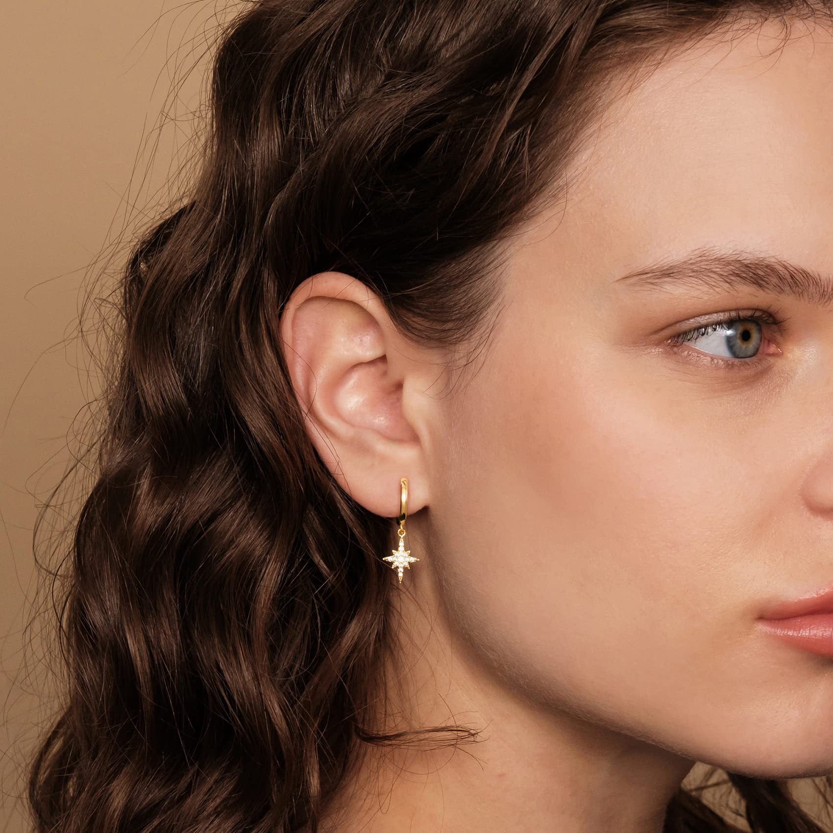 Classic Zircon Drop Earrings – Lightweight Geometric Earrings for Women