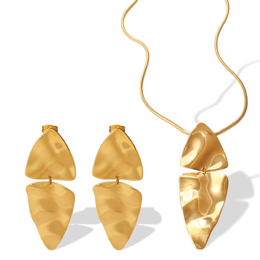 Sleek And Stylish Earrings For Women