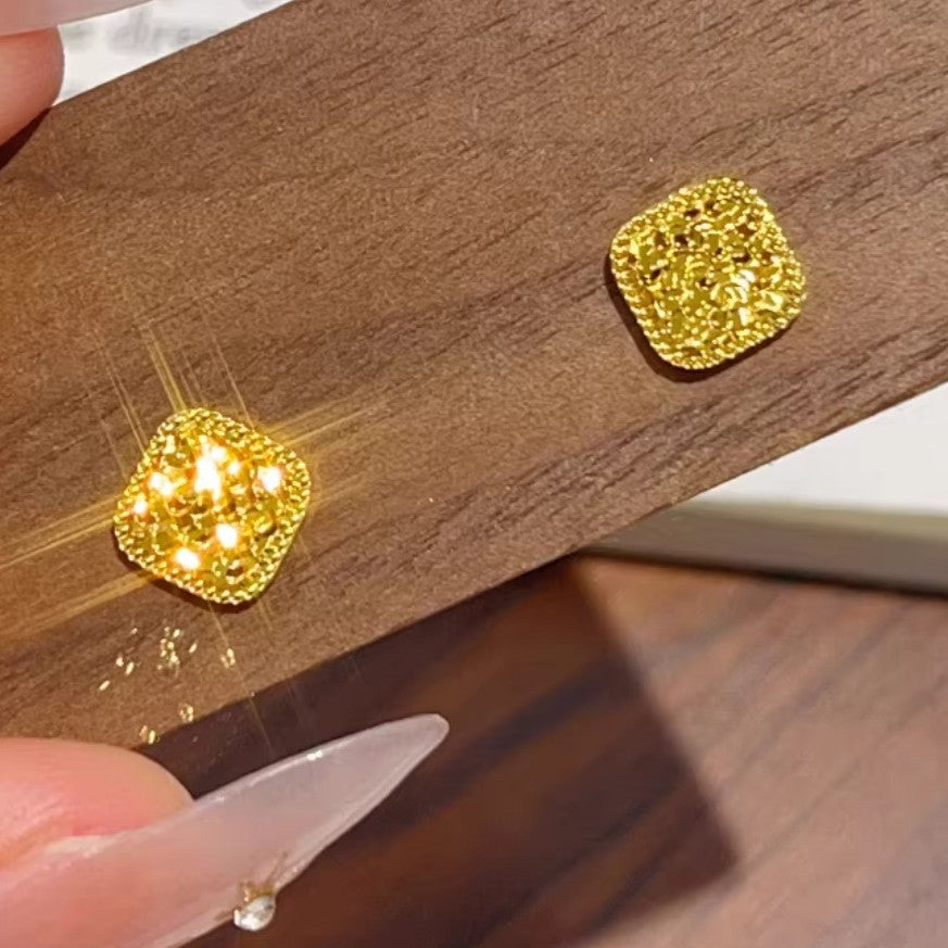 Square Ice-Crushed Stud Earrings for Women – Light Luxury Geometric Jewelry