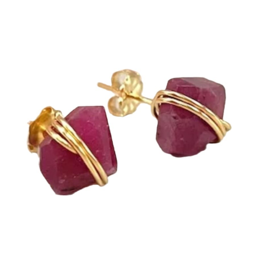 Handwoven Red Irregular Stone Earrings – Geometric Wire Jewelry for Unisex