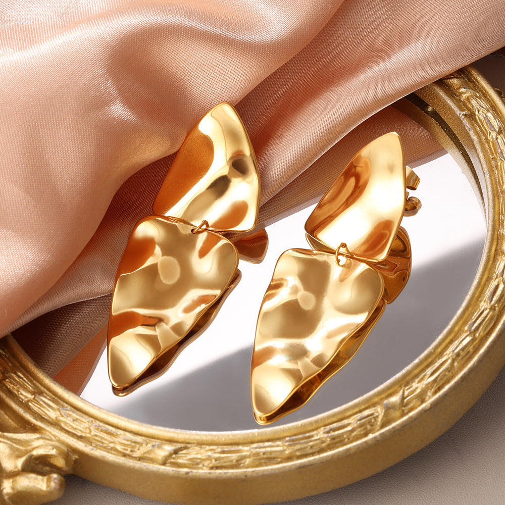 Sleek And Stylish Earrings For Women